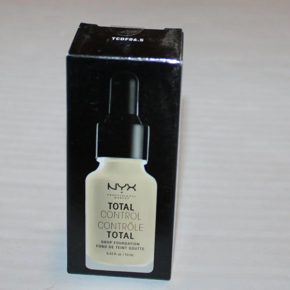 NYX Total Control Drop Foundation Nude Liquid Makeup Soft Matte Finish .43 oz